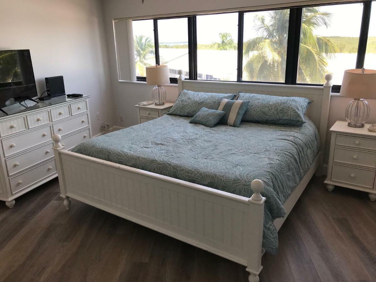 Licensed Mgr - Modern Oceanfront Condo! Beautiful Ocean Views! Beach Resort! 2 King Beds! Key Largo Extérieur photo