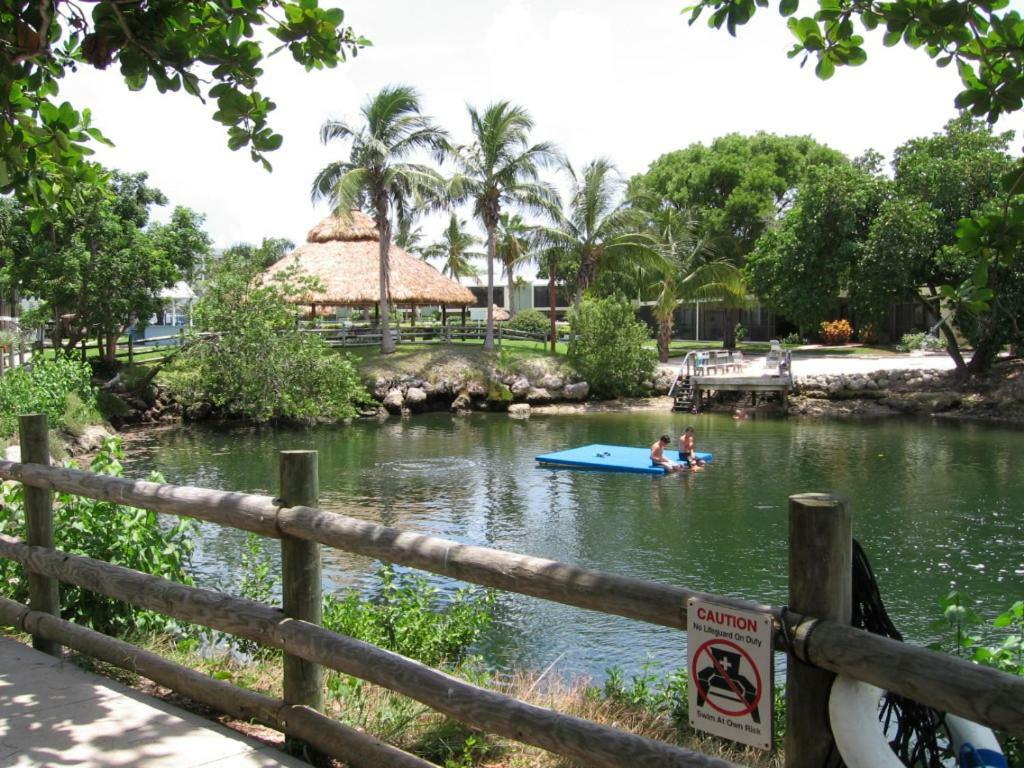 Licensed Mgr - Modern Oceanfront Condo! Beautiful Ocean Views! Beach Resort! 2 King Beds! Key Largo Extérieur photo