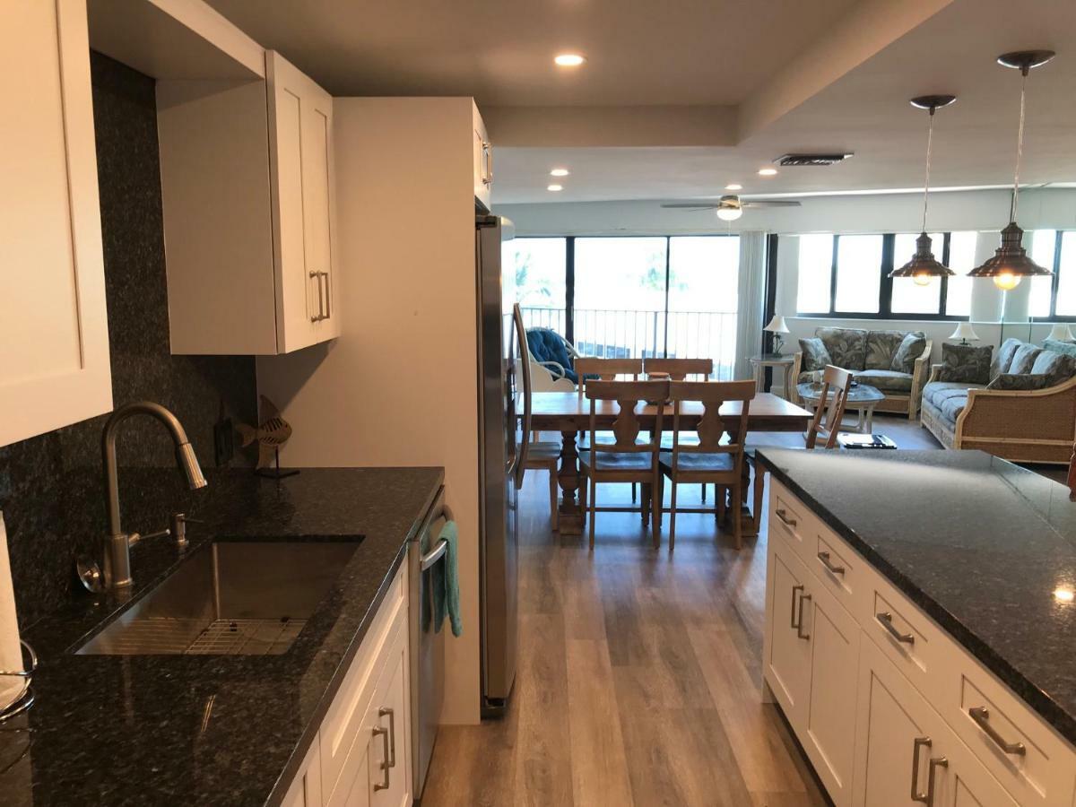 Licensed Mgr - Modern Oceanfront Condo! Beautiful Ocean Views! Beach Resort! 2 King Beds! Key Largo Extérieur photo